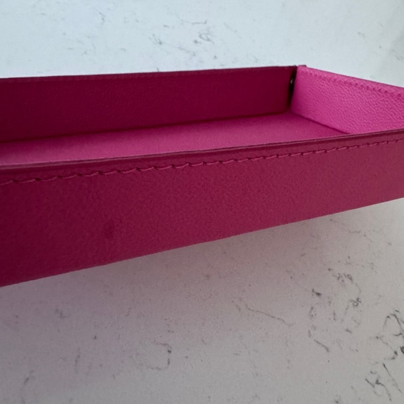 Pottery barn catch all - Picture 6 of 9